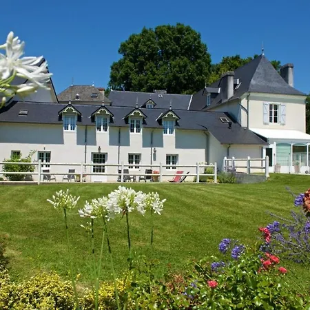 Chez Civit Pedelaborde Bed & Breakfast