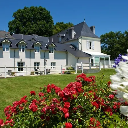 Chez Civit Pedelaborde Bed & Breakfast 3*